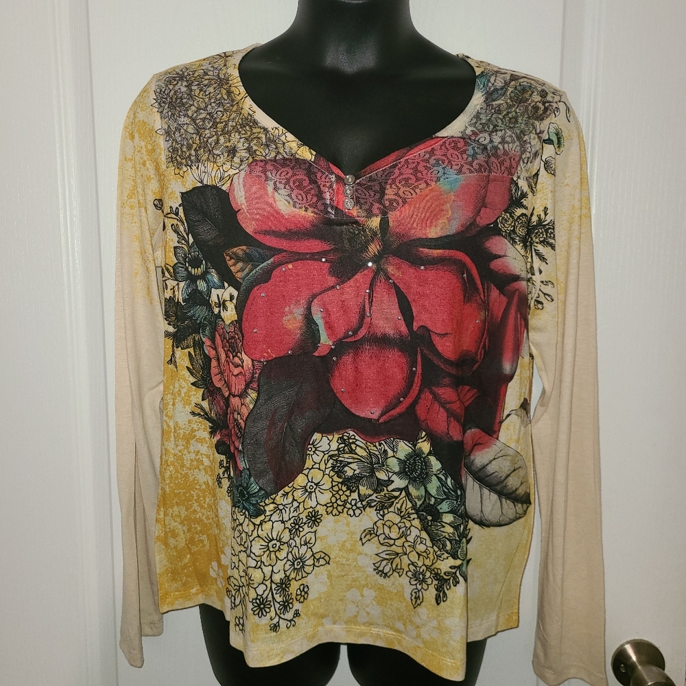 ✂️💲DROP- Beautiful Silk-screened Yellow 👕